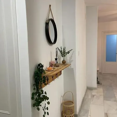Acogedor Piso A Un Paso De Capital. 公寓 格拉纳达